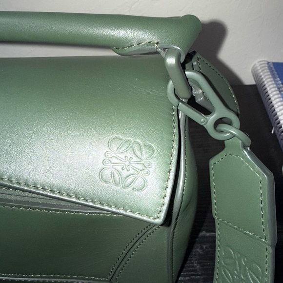 Loewe Puzzle Small Leather Top-Handle Bag - Picture 3 of 12